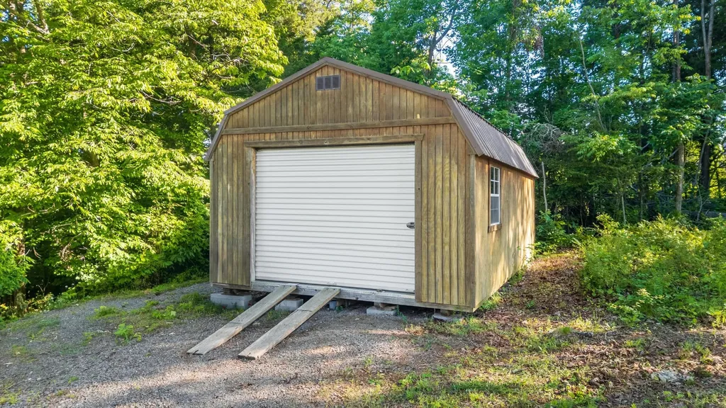 11716 S Crestwood Trail Harrison TN 37341