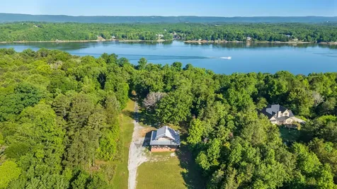 11716 S Crestwood Trail Harrison TN 37341