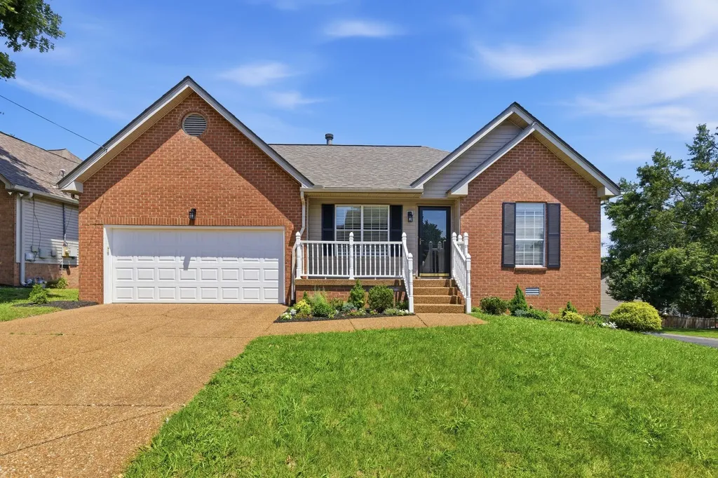 1229 Crestfield Drive Nashville TN 37211