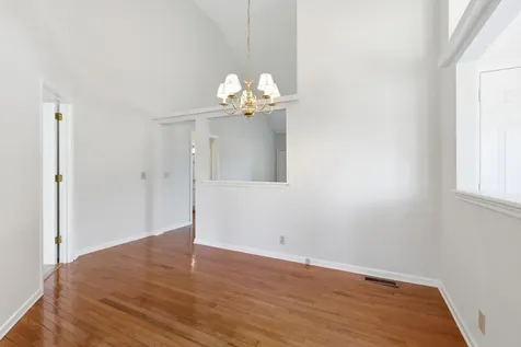 1229 Crestfield Drive Nashville TN 37211