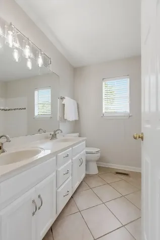 1229 Crestfield Drive Nashville TN 37211