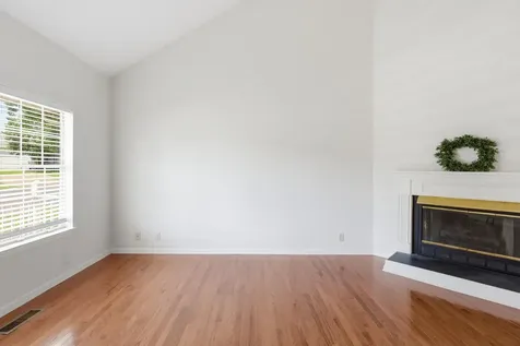 1229 Crestfield Drive Nashville TN 37211