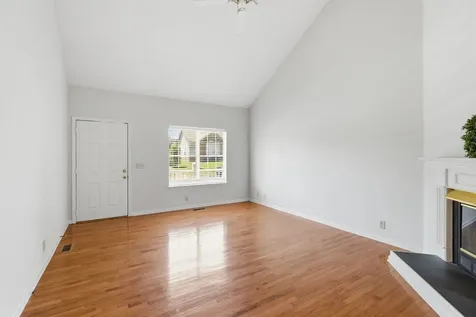 1229 Crestfield Drive Nashville TN 37211