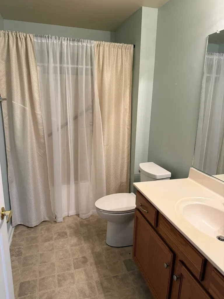 1311 Crofton Park Court Columbia TN 38401