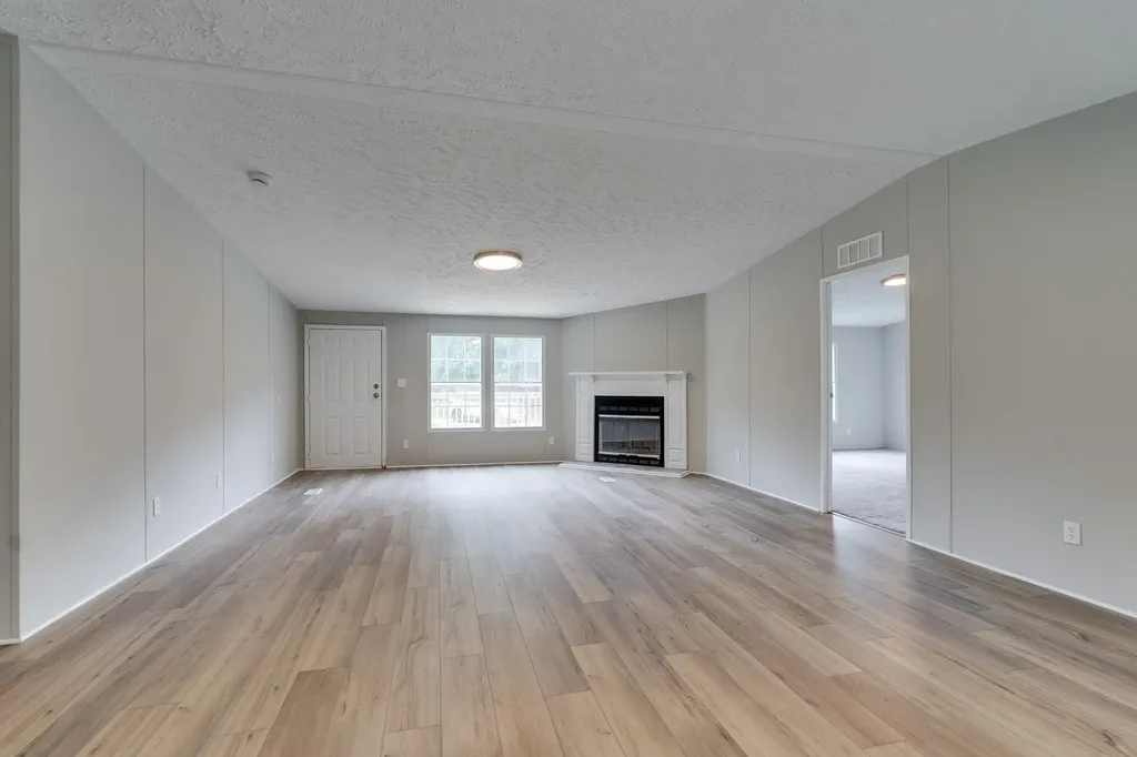 208 Rhoads Lane Hillsboro TN 37342