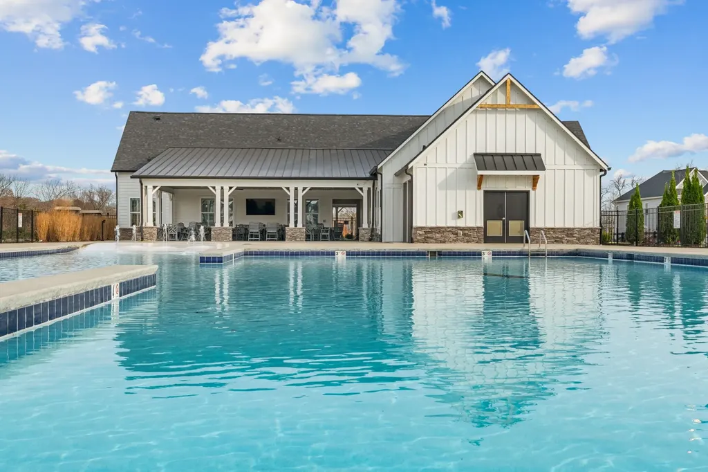 933 Pleasant Ridge Run Mount Juliet TN 37122