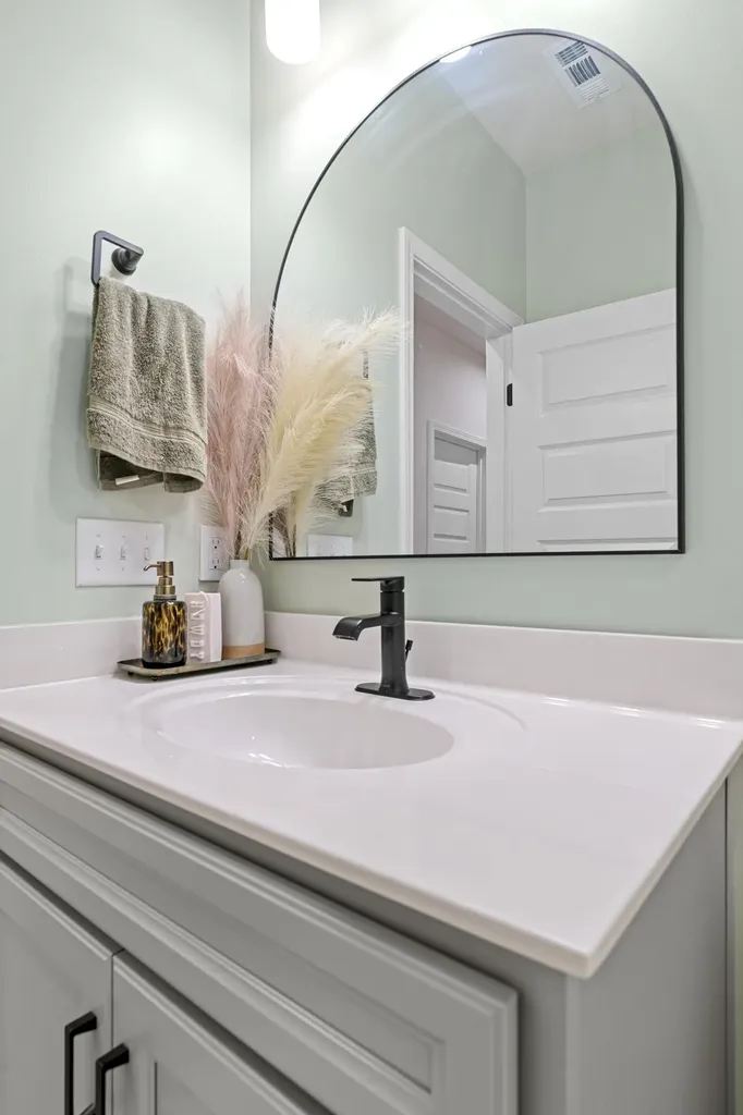 933 Pleasant Ridge Run Mount Juliet TN 37122