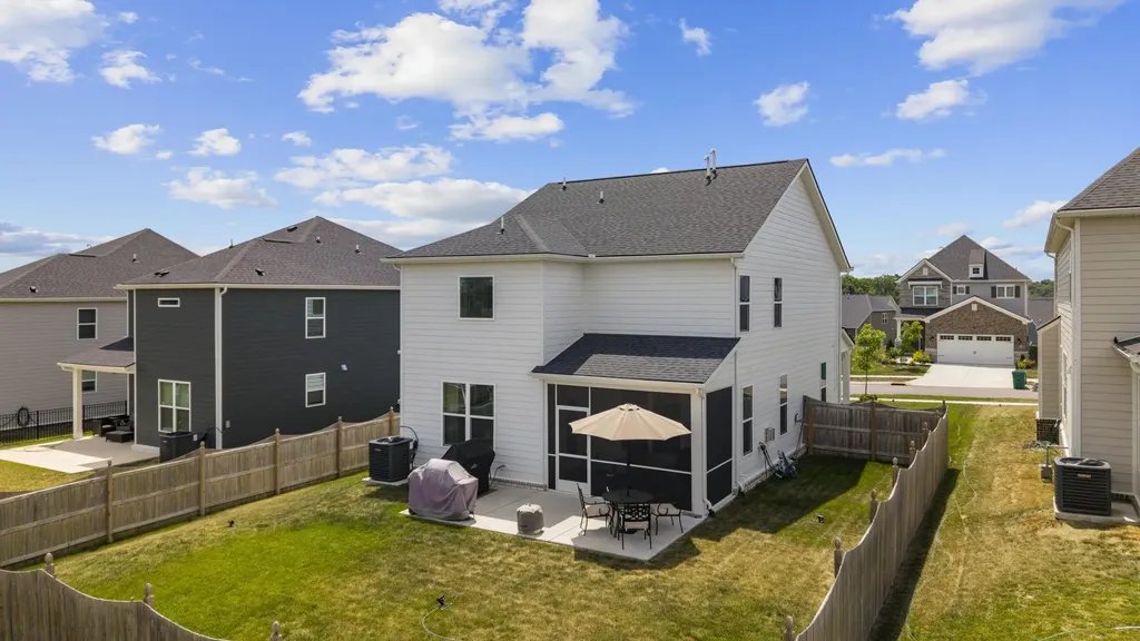 933 Pleasant Ridge Run Mount Juliet TN 37122