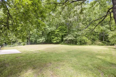 7623 Highway 100 Bon Aqua TN 37025