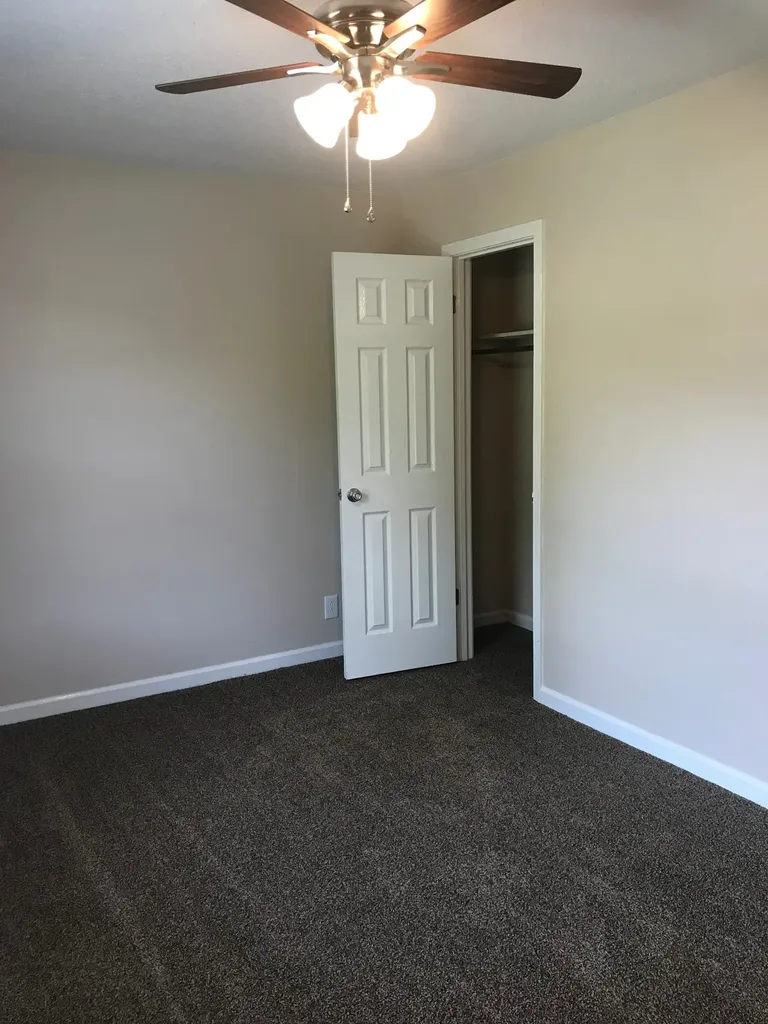 808 Bedford Drive Clarksville TN 37042