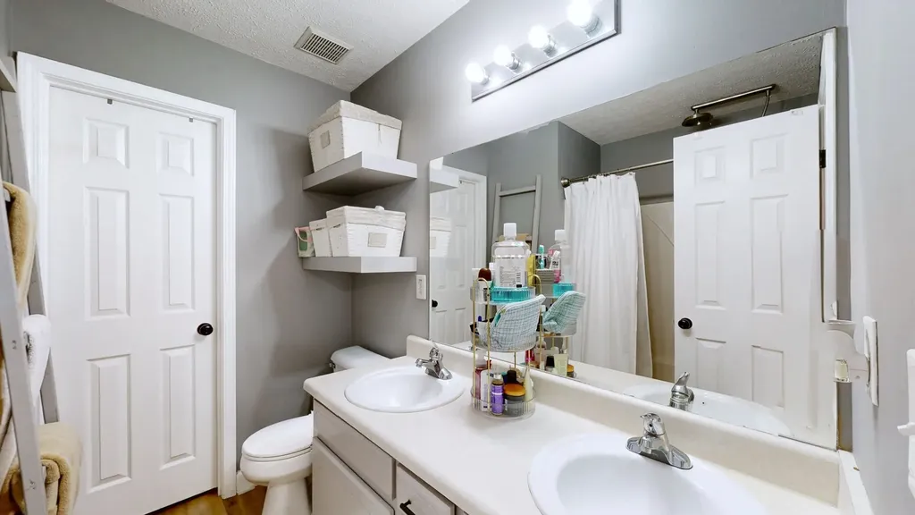 3059 Ace Wintermeyer Drive La Vergne TN 37086
