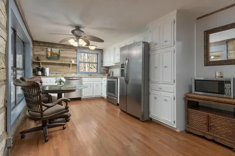 7286 Mullins Cove Road Whitwell TN 37397