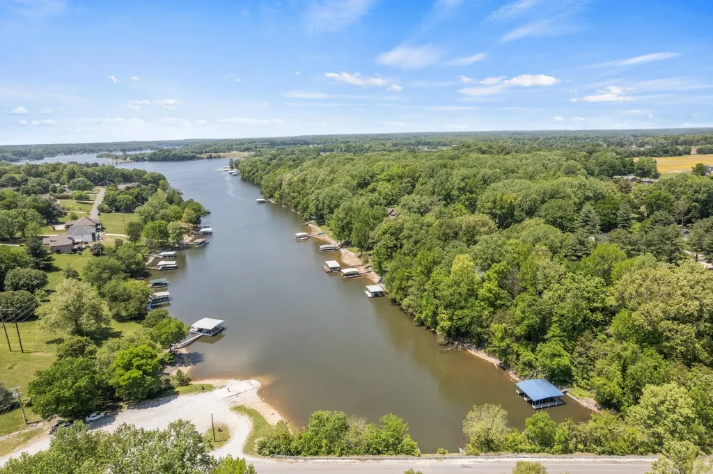 107 Lookout Drive Winchester TN 37398