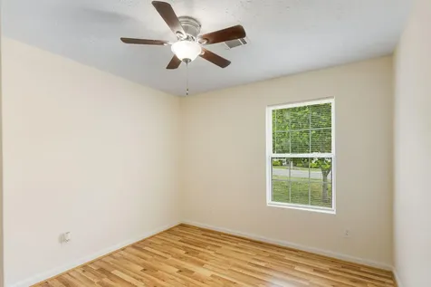1541 Oak Tree Lane, SE Cleveland TN 37311