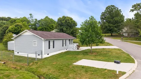 1541 Oak Tree Lane, SE Cleveland TN 37311