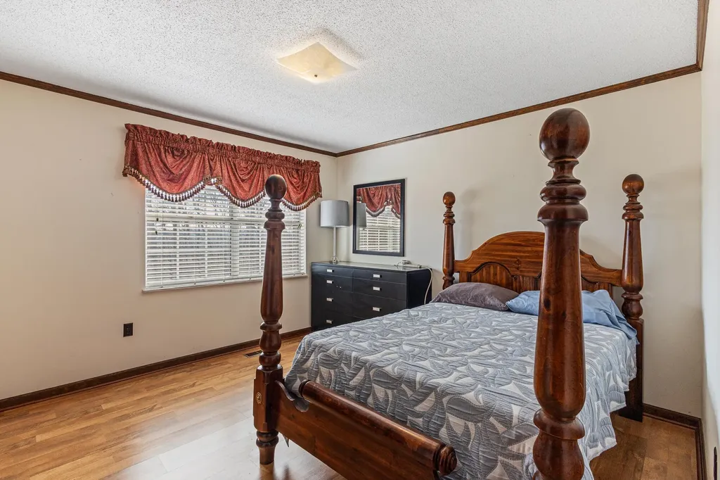 380 County Road 709 Riceville TN 37370