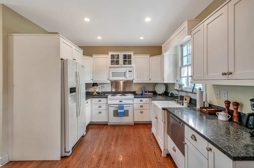 1820 Lombardy Avenue Nashville TN 37215