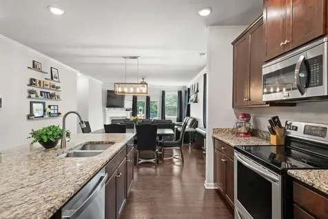 4063 Cannonsgate Lane Murfreesboro TN 37128