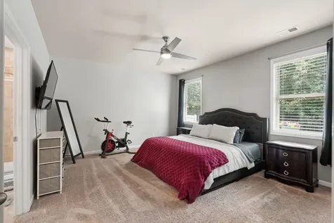 4063 Cannonsgate Lane Murfreesboro TN 37128