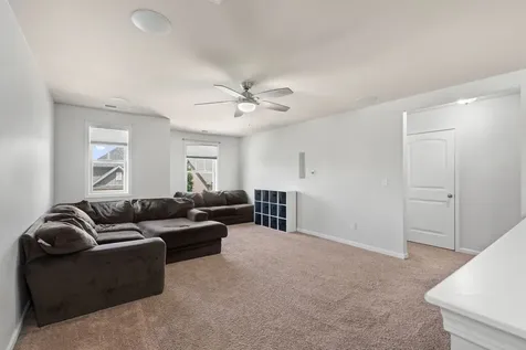 4063 Cannonsgate Lane Murfreesboro TN 37128