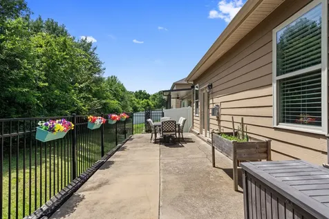 4063 Cannonsgate Lane Murfreesboro TN 37128