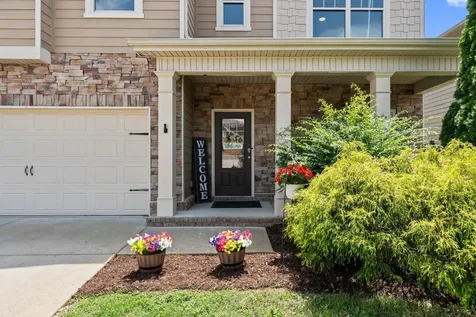 4063 Cannonsgate Lane Murfreesboro TN 37128