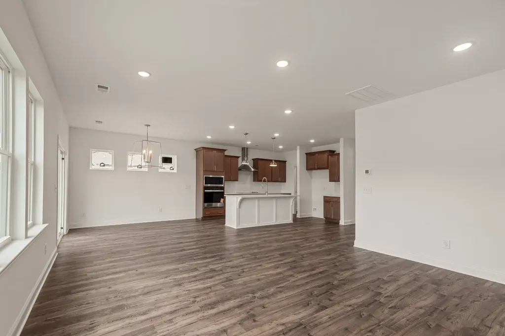 1104 Riverview Run Madison TN 37115
