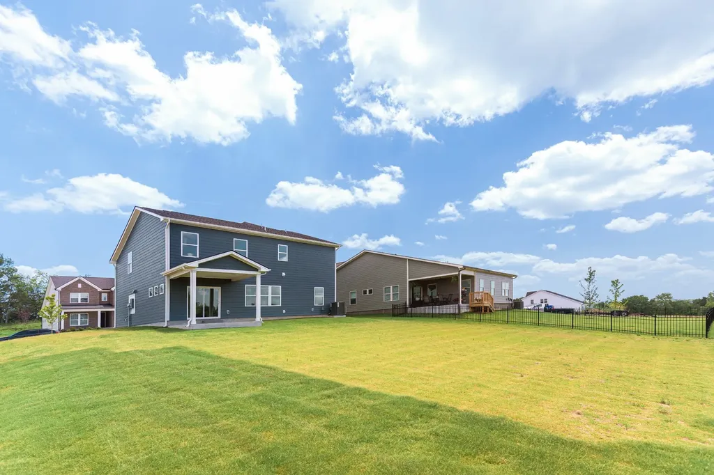 1104 Riverview Run Madison TN 37115