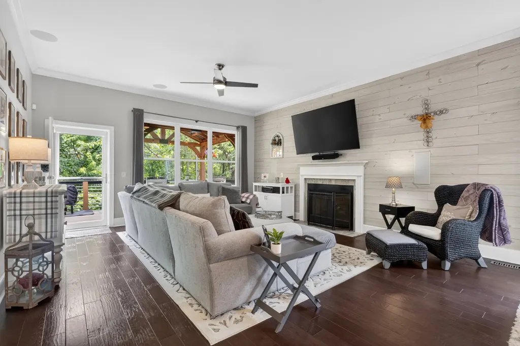 125 Ervin Street Hendersonville TN 37075