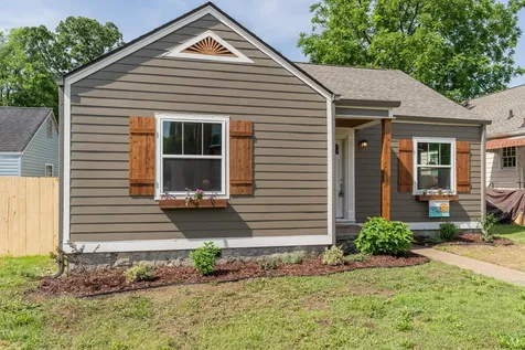 2202 Chamberlain Avenue Chattanooga TN 37404