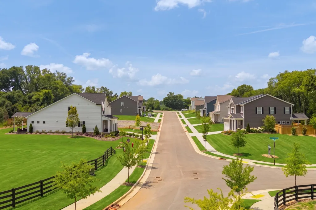 1100 Riverview Run Madison TN 37115