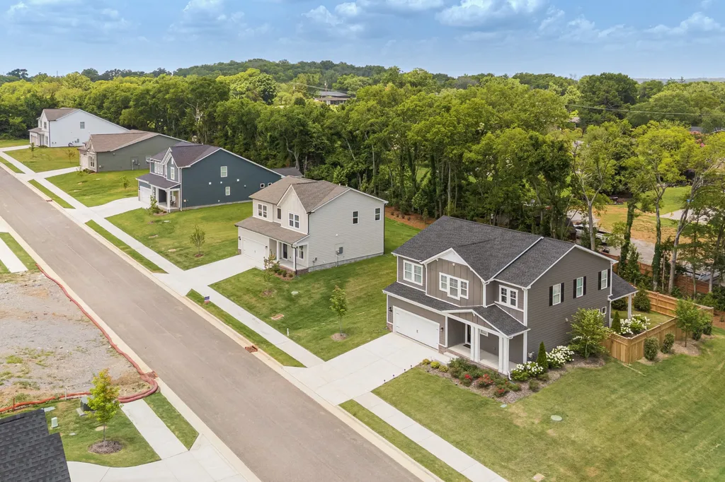 1100 Riverview Run Madison TN 37115