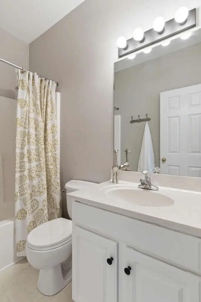 8175 Coley Davis Road Nashville TN 37221