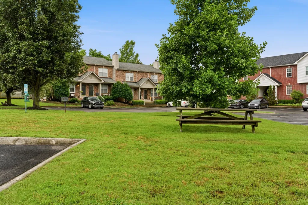 8175 Coley Davis Road Nashville TN 37221