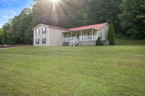 1197 Biter Road Cunningham TN 37052
