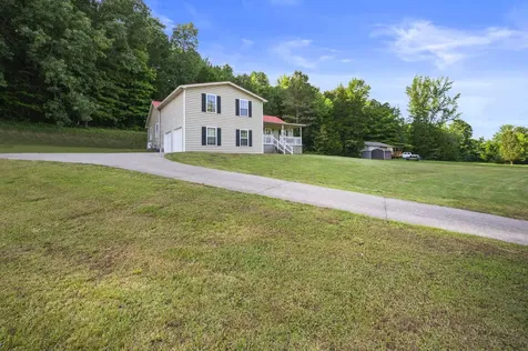 1197 Biter Road Cunningham TN 37052