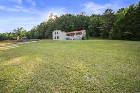1197 Biter Road Cunningham TN 37052