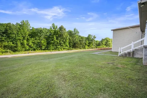 1197 Biter Road Cunningham TN 37052