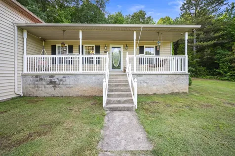 1197 Biter Road Cunningham TN 37052