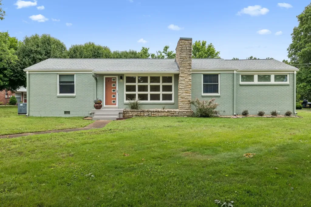 907 Joyce Lane Nashville TN 37216