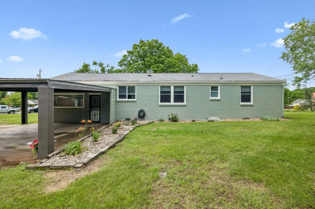 907 Joyce Lane Nashville TN 37216