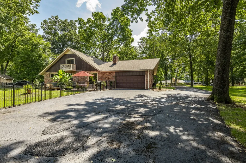 315 Raintree Drive Hendersonville TN 37075