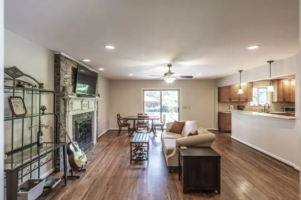 315 Raintree Drive Hendersonville TN 37075