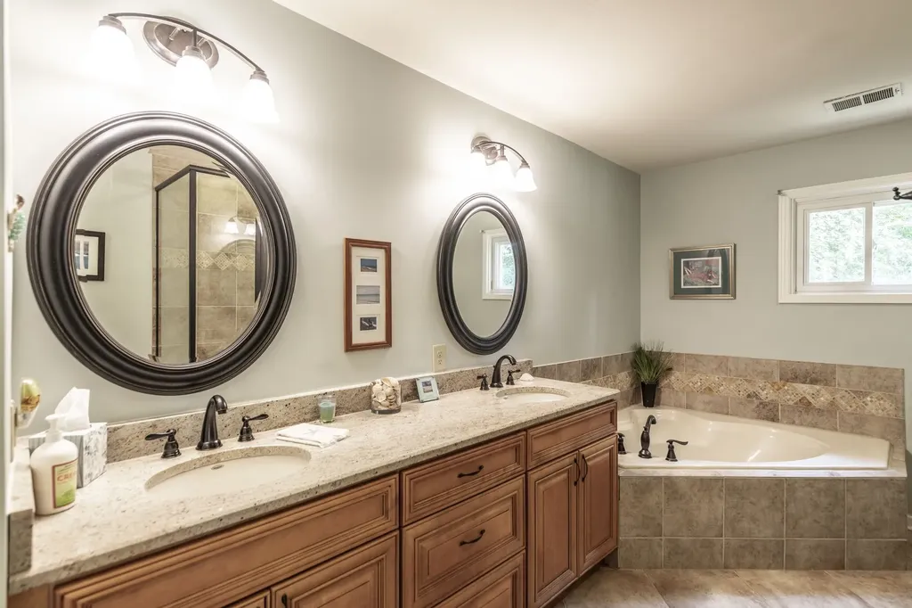315 Raintree Drive Hendersonville TN 37075