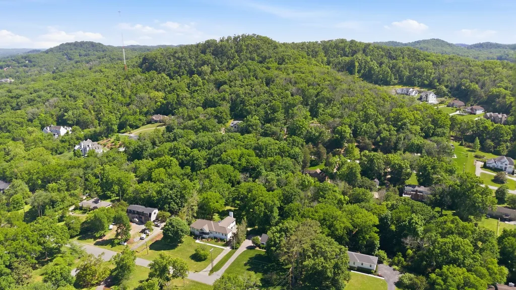 1909 Harpeth River Drive Brentwood TN 37027