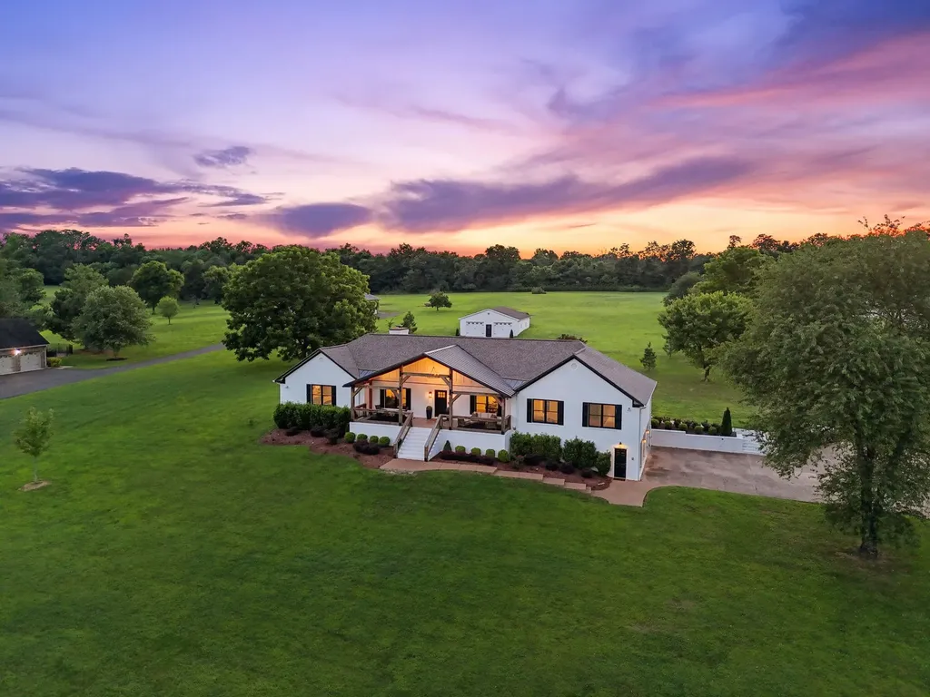 1930 Rock Springs Road Columbia TN 38401