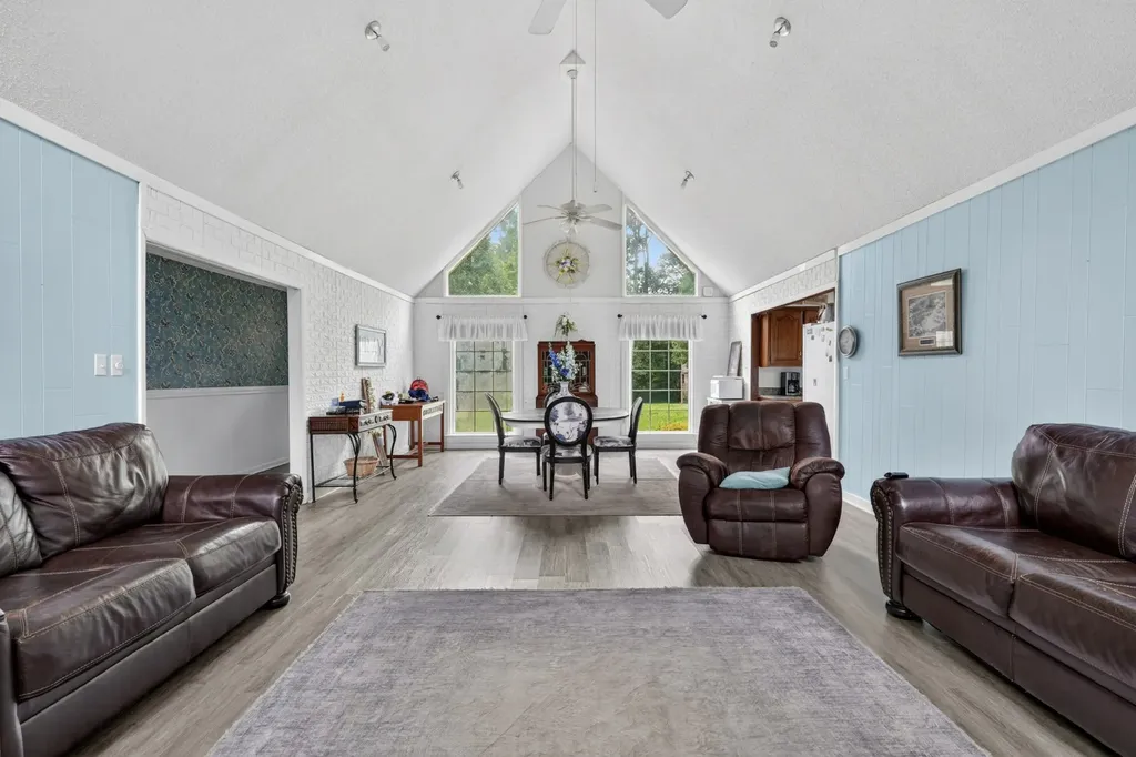 8 Sharpes Hollow Road Fayetteville TN 37334