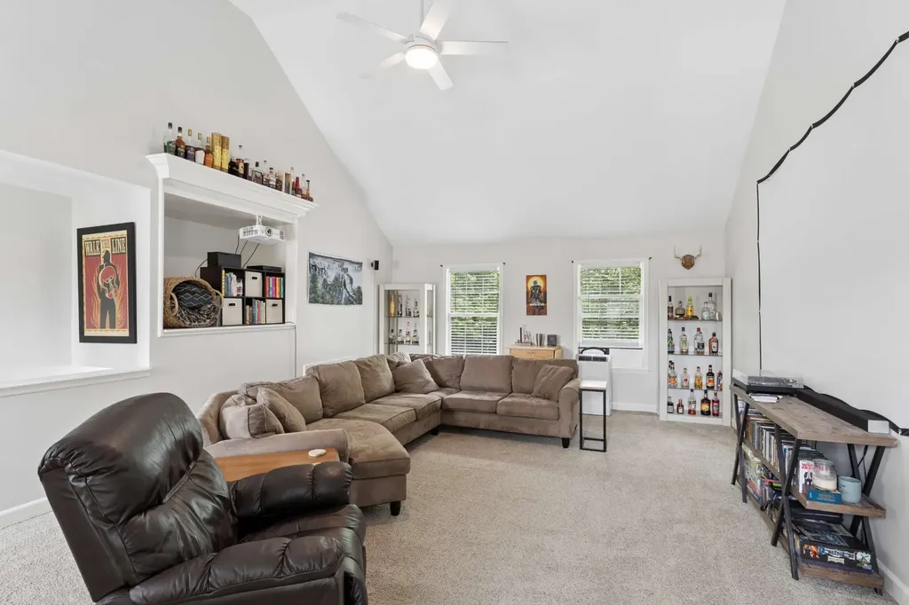2805 Sutherland Drive Thompsons Station TN 37179