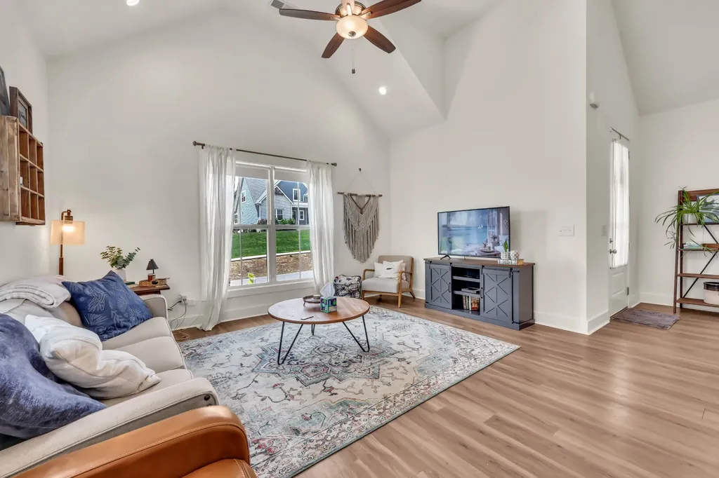 1340 Hicks Edgen Road Pleasant View TN 37146