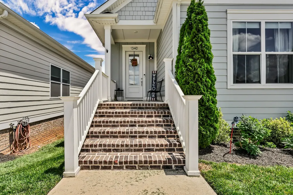 1340 Hicks Edgen Road Pleasant View TN 37146